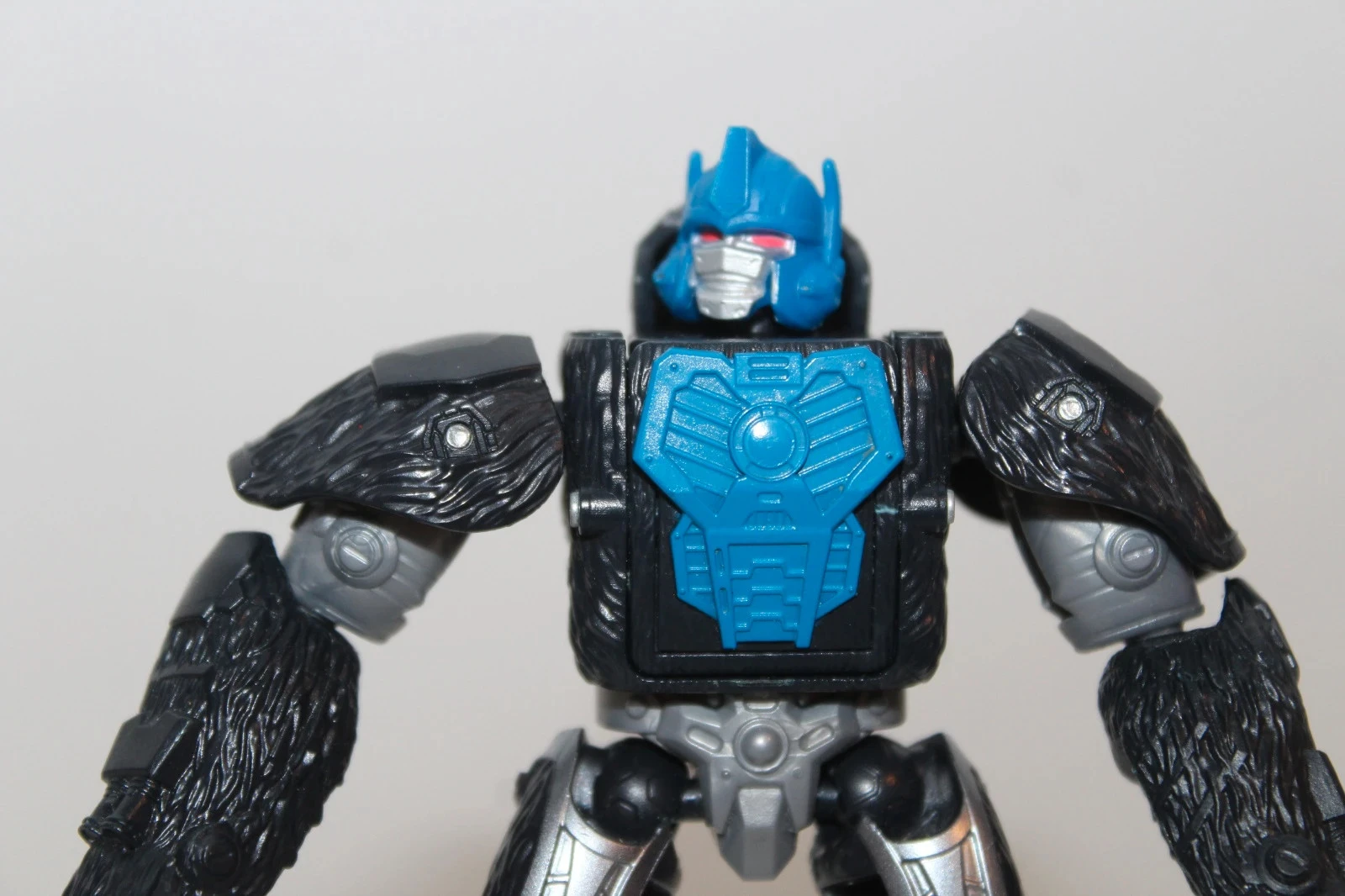 Figurina Optimus Primal Transformers – photo 2